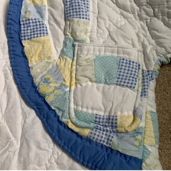 Handcrafted vintage quilt jacket - Picture 3 of 6